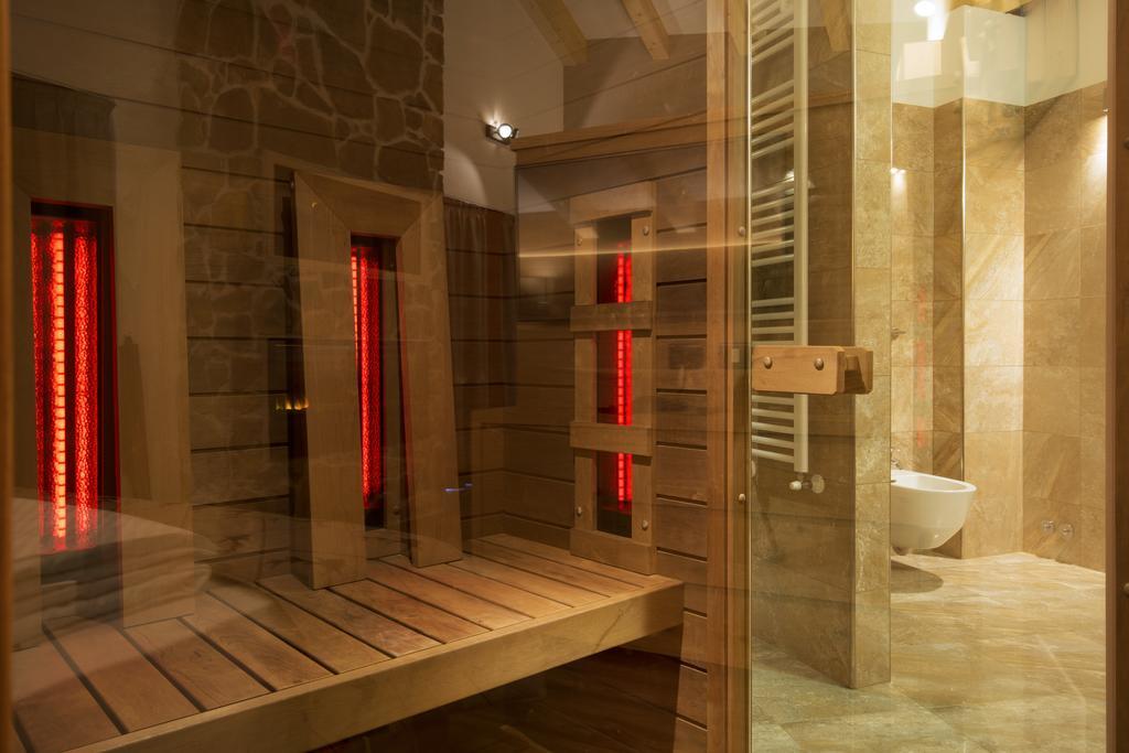 Chalet Marcora Campitello di Fassa Kamer foto